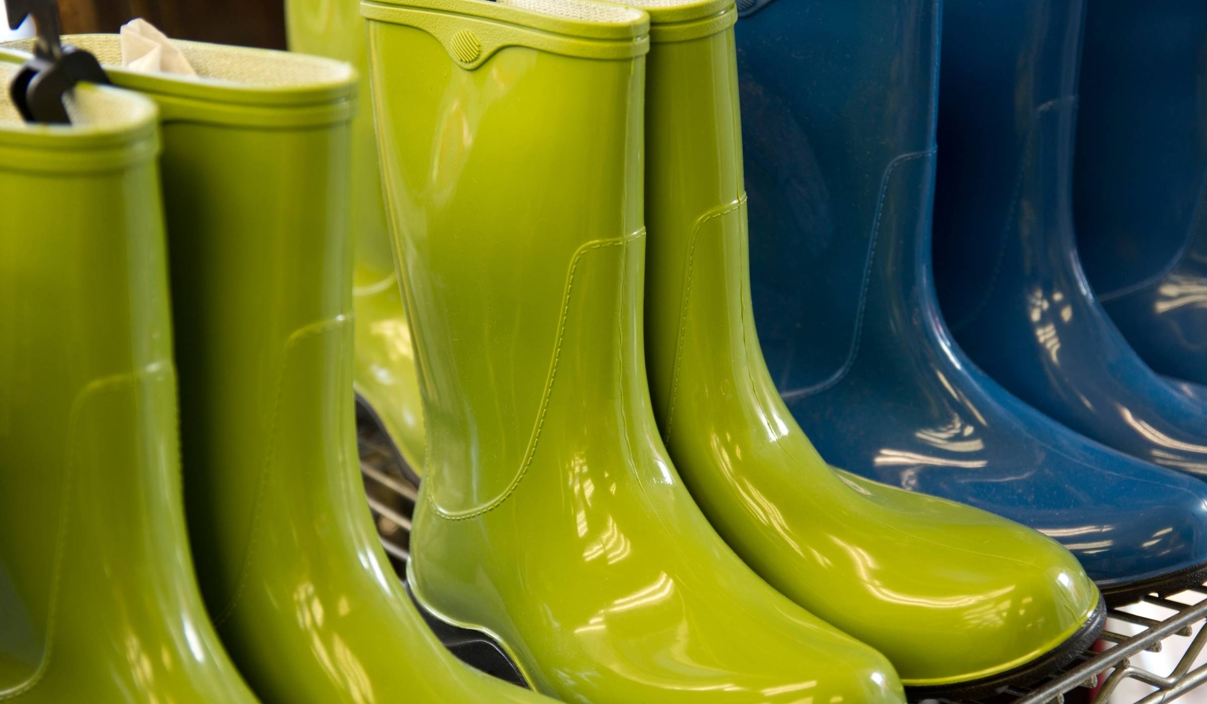 Custom Solutions from Leading Rubber Boot / Shoe Manufacturers